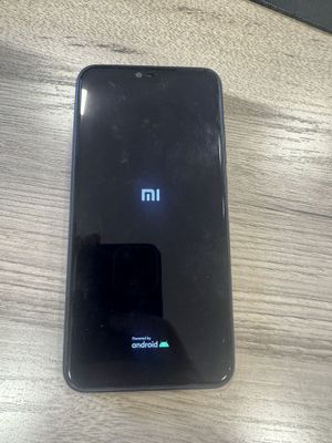 Mi8 lite sotiladi 4/64