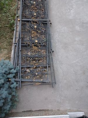 Reshotka sotiladi 19metr eski holati bor rasmda bor