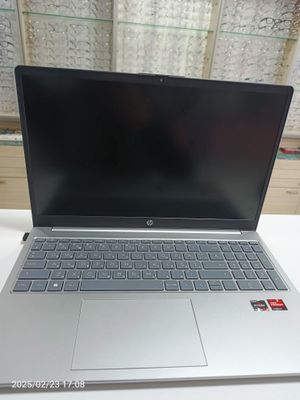 hp notebook sotiladi 1 oy ishlagan holati zo'r