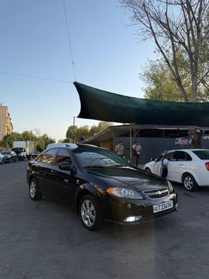 2023 yil qora rang