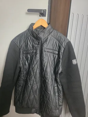 продам мужские вещи в очень хорошем состоянии.