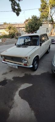 Vaz 21013 Sotiladi 1986 Yil Xolati Orta