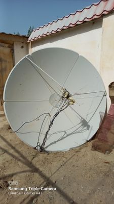 Parabalka antena sotiladi