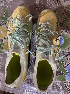 nike airzoom butsi 1-2marta kiyilganxolatijudazor