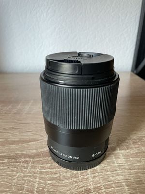 Объектив Sigma 30mm f/1.4 DC DN | Contemporary (для SONY E-mount)