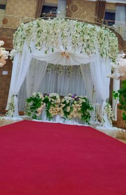 Jasmin & Guli Decor