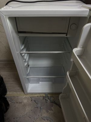 Продаю мини холодильник от компании Artel