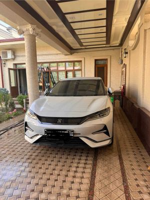BYD song L 4 pozitsiyasi