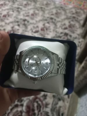 ROLEX SOAT YANGI TAQILMAGAN