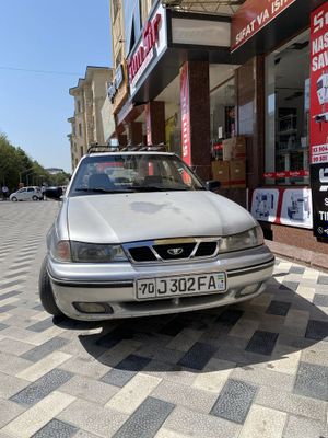 Nexia 1 srochno sotiladi