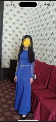 Платья