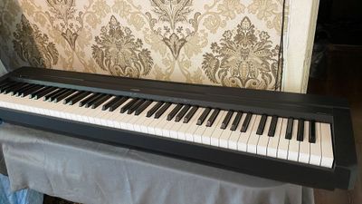 Цифровое пианино Yamaha P 45B Срочно