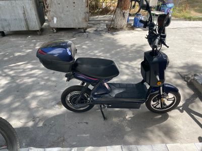 4500000