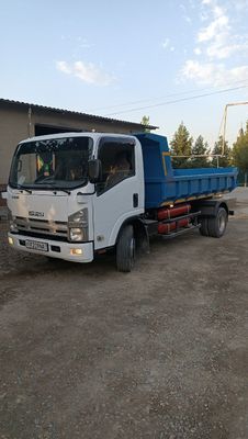 Isuzu 2009-yil .