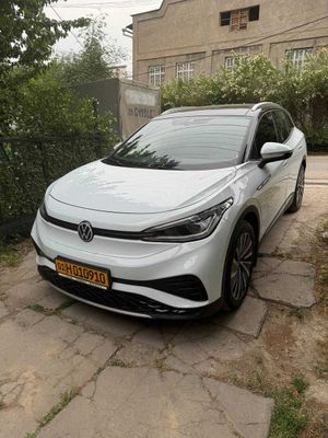 Продаётся Volkswagen ID.4 2022года