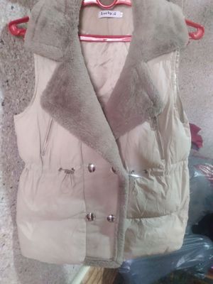 holati yangi 2 marta kiyilgan narxi 200ming