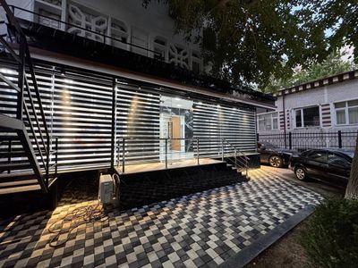 Продаётся Коммерческое Помещение 109 м2 ремонт ул.Саида Барака Эфенди