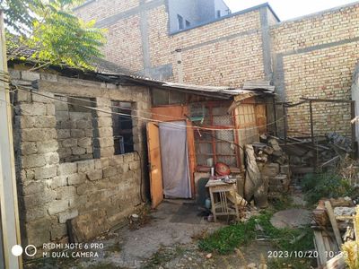 Саракулька 2.1 сотки Карзинка. Банк НБУ Под застройку Офиса.Част.кл