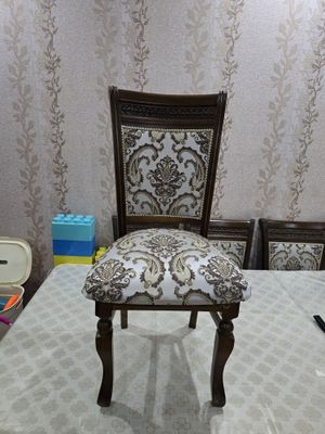 Стулья Б/у в отличном состоянии 12 шт.