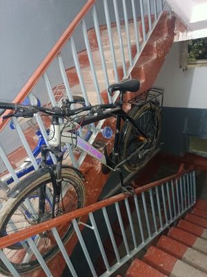 Velosiped mustang sotiladi