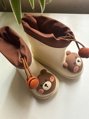 Резиновые сапожки