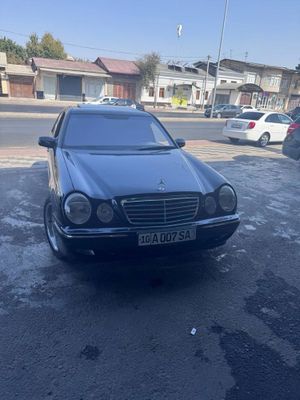 Mercedes 2001yil A210 sotiladi
