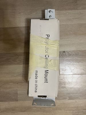 Крепление для проектора к потолку