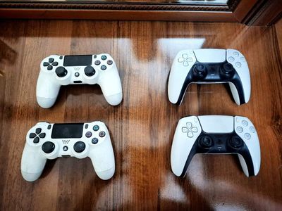 PlayStation 5 va 4