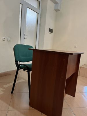 Ofis uchun Parta va stullar uy bo’shatishga zudlik bilan