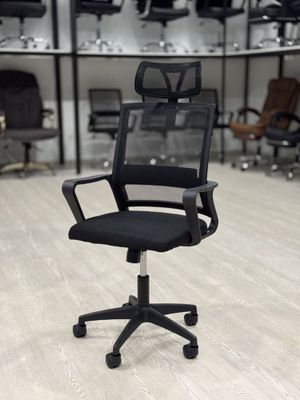 Ofis uchun kreslo