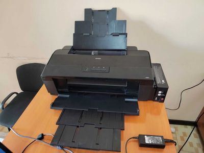 Epson L1800 сотилади.