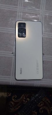 Redmi note 11 pro holati ideal karobka dakumenti bor 1qul iwlatilgan