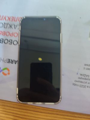Iphone XS MAX 4/68 GB yomkist 77%