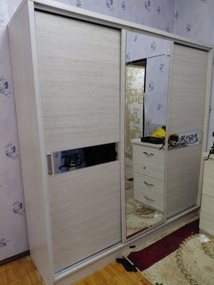 Продам спални гарнитур