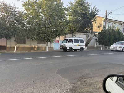 Uy sotiladi yer narhida 13.5 sotih raysentrda Nur hayot toyhonasiga