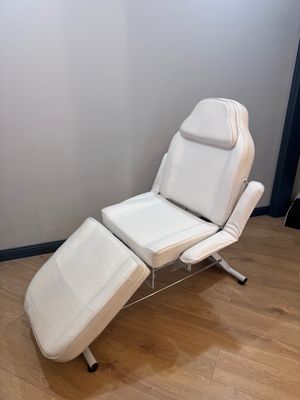 Кушетка для салона красоты