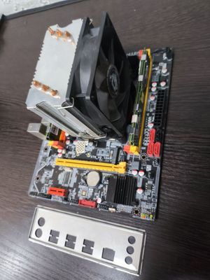 X79+Xeon E5 4160+8Gb