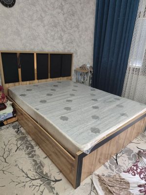 Spalni mebel sotiladi srochno