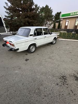 sotiladi vaz 2106