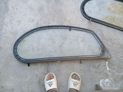 Renault twizy oynasi narxi 235 $ kami bor