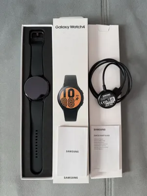 Samsung Galaxy Watch 4 44mm. Полный комплект