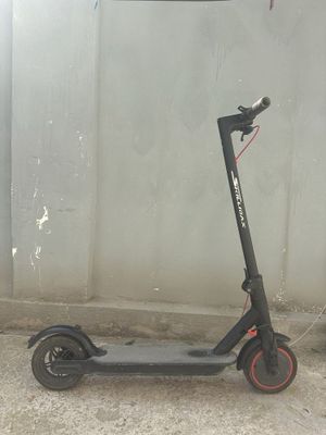 Продаеться электро самокат