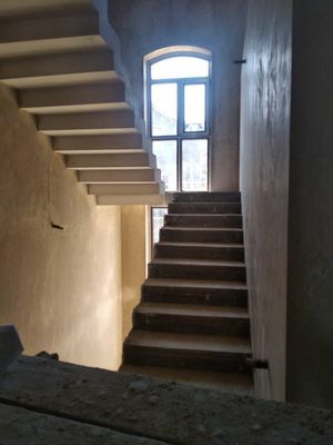 Albaster Gips suvoq ishlarini qilamiz atkos Zinalarnixam suvaymiz