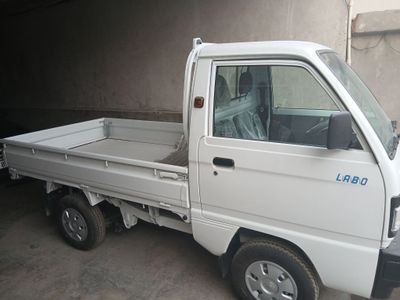 Labo damas sotiladi