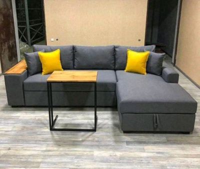 Uglavoy raskladnoy divan razmer 260x150sm