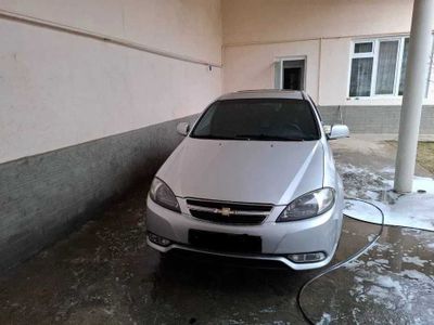 Продается Gentra Lacetti 3 позиция