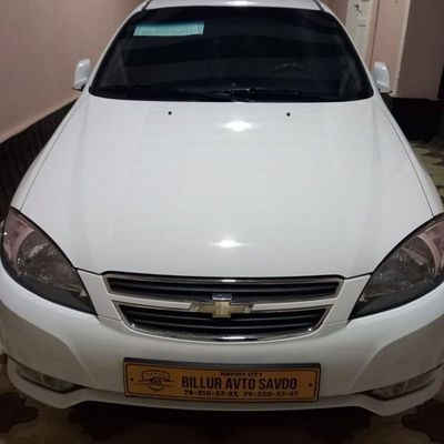 Gentra sotiladi sirochni 14000$