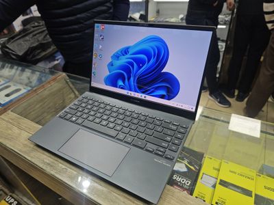 Asus ZenBook UX325UAZ OLED