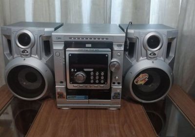Музыкальный центр LG (Южная Корея)