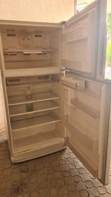 Холодильник Samsung SR-608 EV